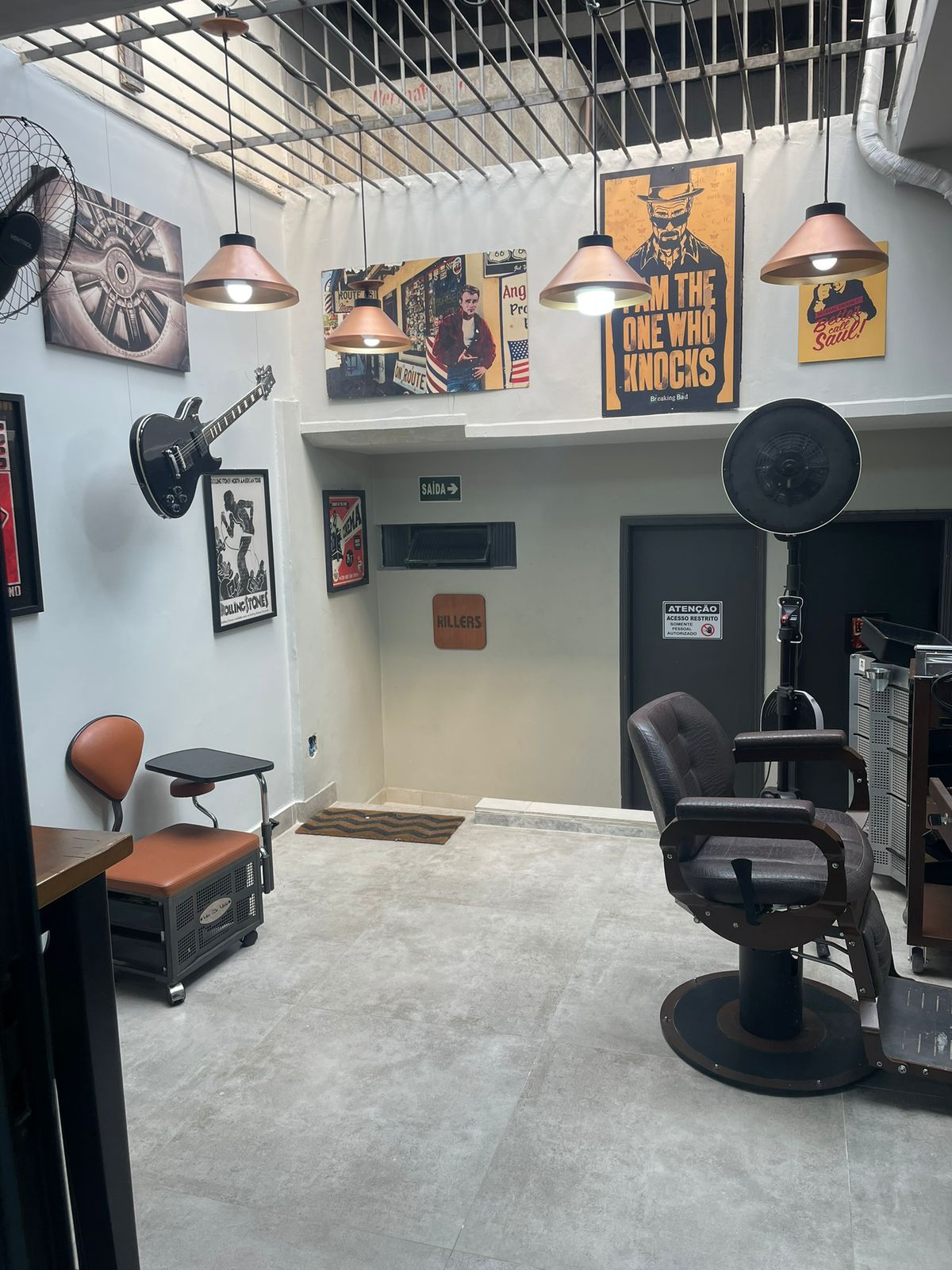 Barbearia na Chácara Santo Antônio: Macchina Barbearia Barbearia na Chácara Santo Antônio: Macchina Barbearia